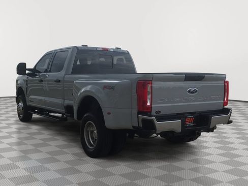 Used 2026 Ford F350 XLT AWD/4WD image 5