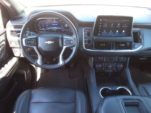 Used 2024 Chevrolet Tahoe LT RWD image 18