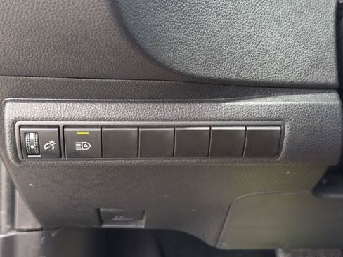Used 2024 Toyota Corolla SE FWD image 24