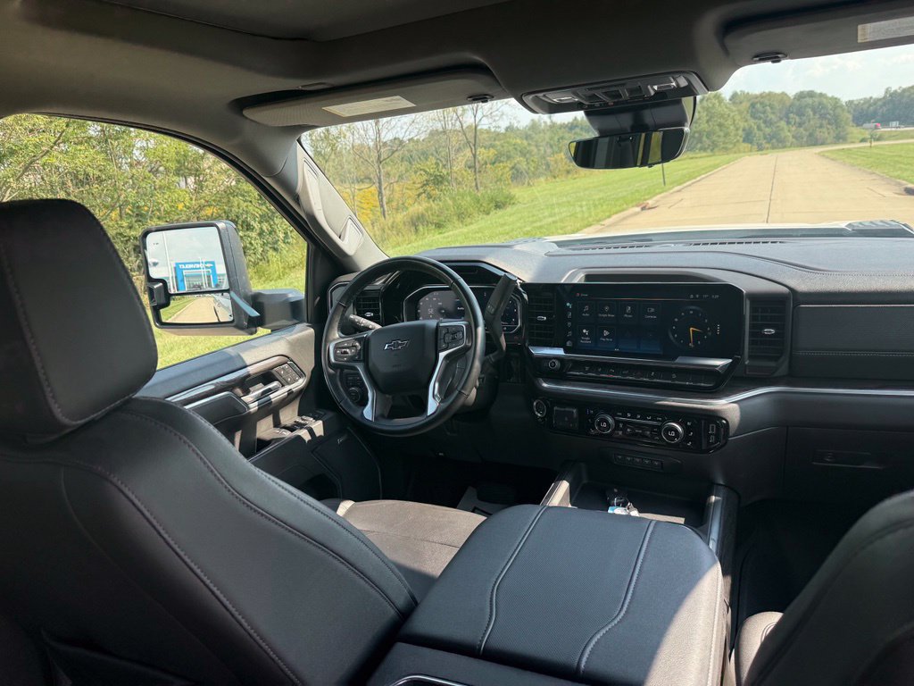 Used 2025 Chevrolet Silverado 2500 LTZ w/ Trail Boss Package AWD/4WD image 18