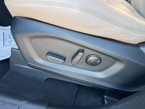 Certified 2023 Ford Explorer XLT w/ Equipment Group 202A image 19