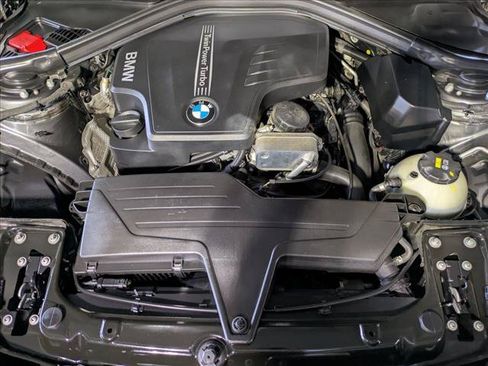 Used 2016 BMW 328i Gran Turismo xDrive AWD/4WD image 25