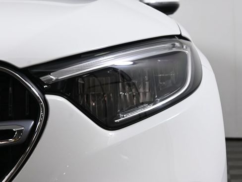 Certified 2026 Mercedes-Benz GLC 300 4MATIC image 11