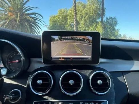 Used 2018 Mercedes-Benz C 300 Sedan image 22
