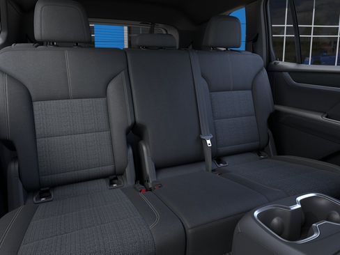 New 2026 GMC Acadia Elevation w/ LPO, Floor Liner Package FWD image 18