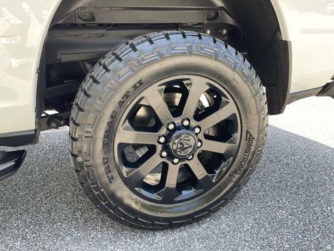 Used 2025 RAM 2500 Laramie w/ Night Edition AWD/4WD image 10