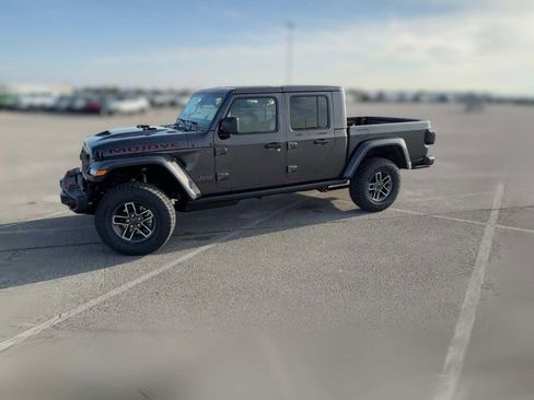 New 2026 Jeep Gladiator Mojave image 5