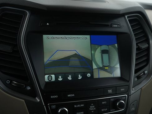 Used 2017 Hyundai Santa Fe Sport w/ 2.4L Tech Package 04 image 21