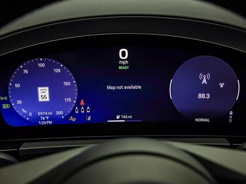 Used 2025 Porsche Macan Electric image 30