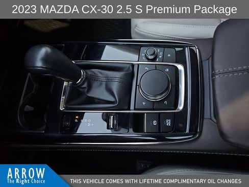 Used 2023 MAZDA CX-30 AWD 2.5 S w/ Premium Package image 28