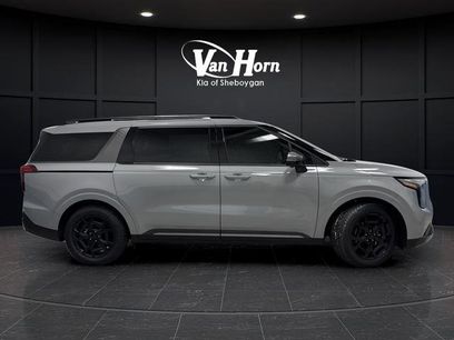 Used 2025 Kia Carnival SX w/ SX Dark Edition Package