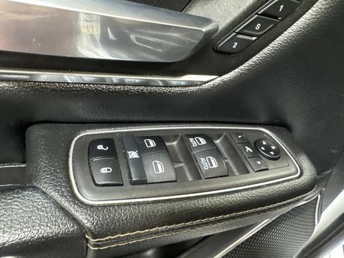 Used 2021 RAM 1500 Laramie AWD/4WD image 25