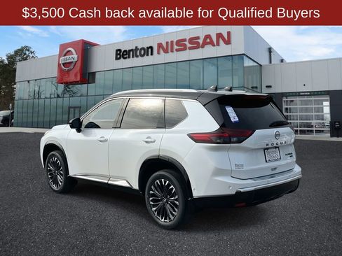 New 2026 Nissan Rogue Platinum w/ Tech Package image 10
