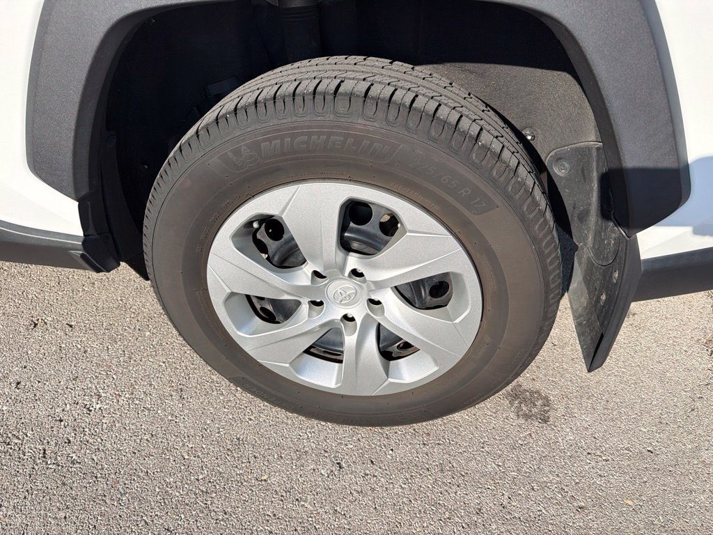 Used 2020 Toyota RAV4 LE w/ All Weather Liner Package FWD image 18