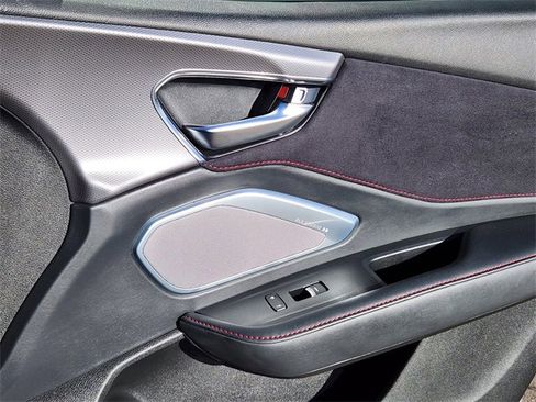 Used 2023 Acura RDX A-Spec image 13