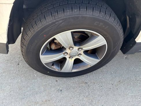 Used 2016 Jeep Patriot High Altitude FWD image 9