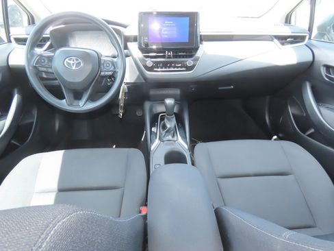Used 2024 Toyota Corolla LE FWD image 20