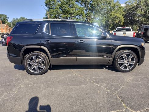 Used 2021 GMC Acadia SLT w/ Preferred Package image 6