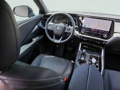 Used 2025 Lexus TX 350 AWD w/ Technology Package image 26