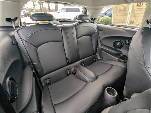 Used 2021 MINI Cooper S w/ Premium Package image 15