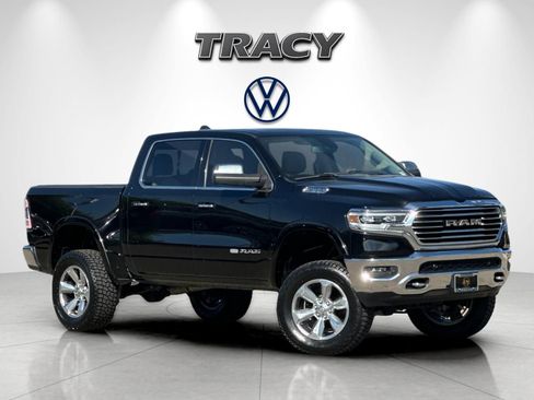 Used 2019 RAM 1500 Limited AWD/4WD image 2