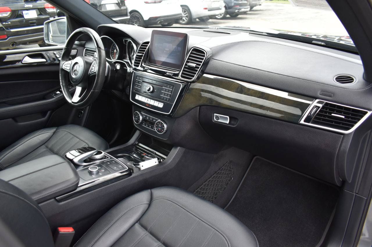 Used 2019 Mercedes-Benz GLS 450 4MATIC image 12