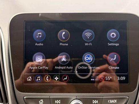 Used 2024 Chevrolet Malibu LT FWD image 22