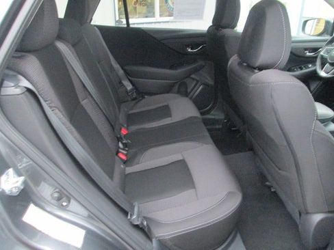 Used 2025 Subaru Outback Premium image 13