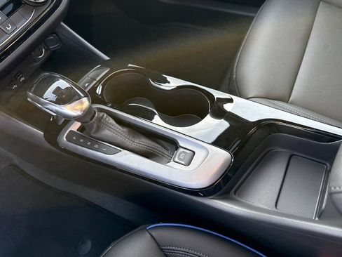 New 2026 Buick Envista Sport Touring FWD image 25