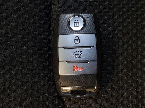 Used 2019 Kia Optima S w/ S Panoramic Sunroof Package FWD image 32