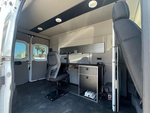Used 2023 RAM ProMaster 1500 FWD image 11