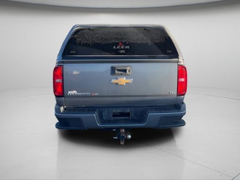 Used 2018 Chevrolet Colorado LT w/ LT Convenience Package image 8