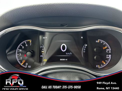 Used 2017 Jeep Grand Cherokee Limited image 22