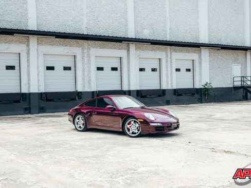 Used 2005 Porsche 911 Carrera S RWD image 18