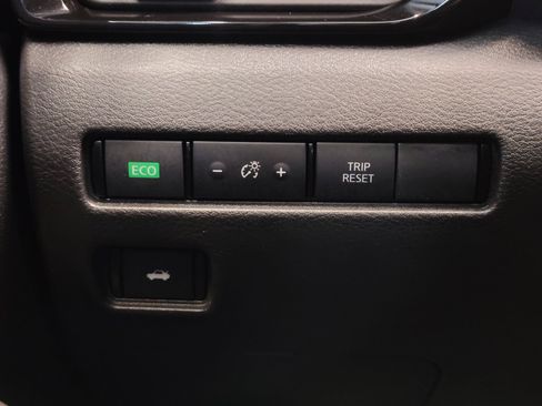 Certified 2025 Nissan Sentra SV w/ All-Weather Package FWD image 27