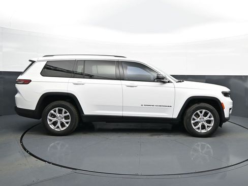 Used 2022 Jeep Grand Cherokee L Limited AWD/4WD image 8