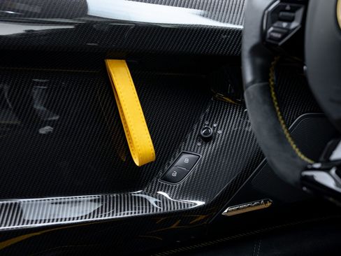 Used 2021 Lamborghini Aventador SVJ AWD/4WD image 62