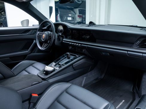Used 2023 Porsche 911 Carrera 4 GTS w/ Premium Package AWD/4WD image 27