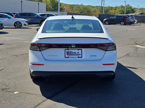 Certified 2025 Honda Accord Sport image 6
