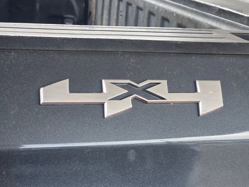 Used 2019 GMC Sierra 1500 SLE w/ SLE Value Package image 5