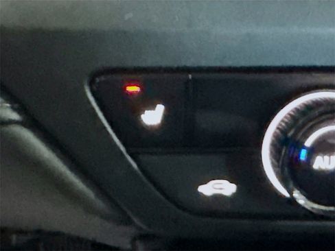 Used 2023 Honda Accord EX image 17