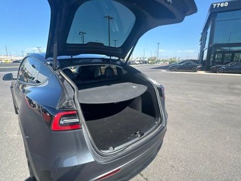 Used 2023 Tesla Model Y Long Range AWD/4WD image 11