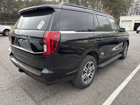 Used 2025 Ford Expedition Active image 20