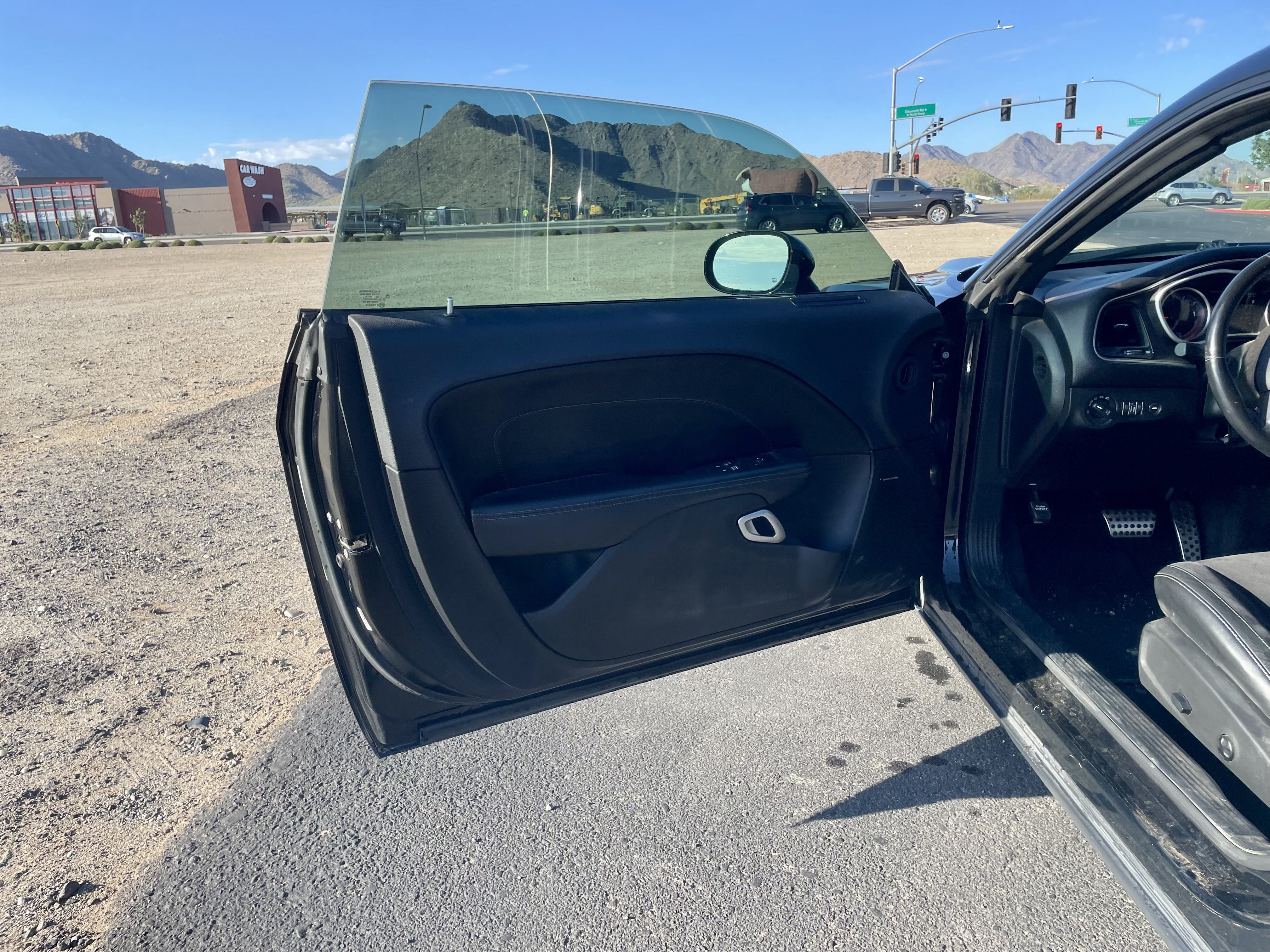 Used 2016 Dodge Challenger R/T Scat Pack w/ Leather Interior Group RWD image 13