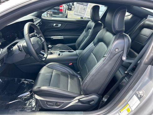 Used 2024 Ford Mustang GT Premium RWD image 3