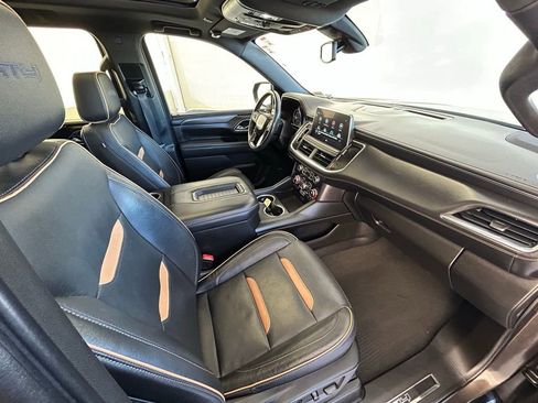 Used 2021 GMC Yukon XL AT4 image 16