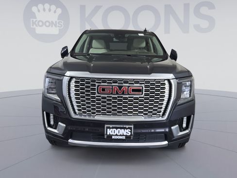 Used 2024 GMC Yukon Denali AWD/4WD image 11