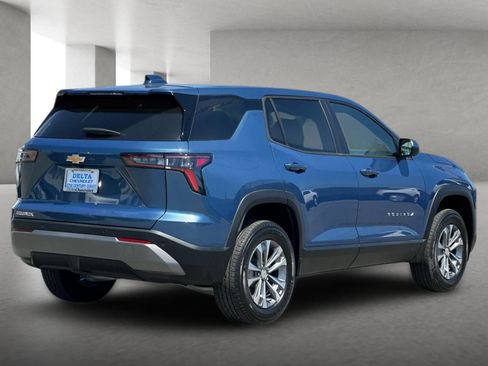 New 2026 Chevrolet Equinox LT w/ Convenience Package II FWD image 4