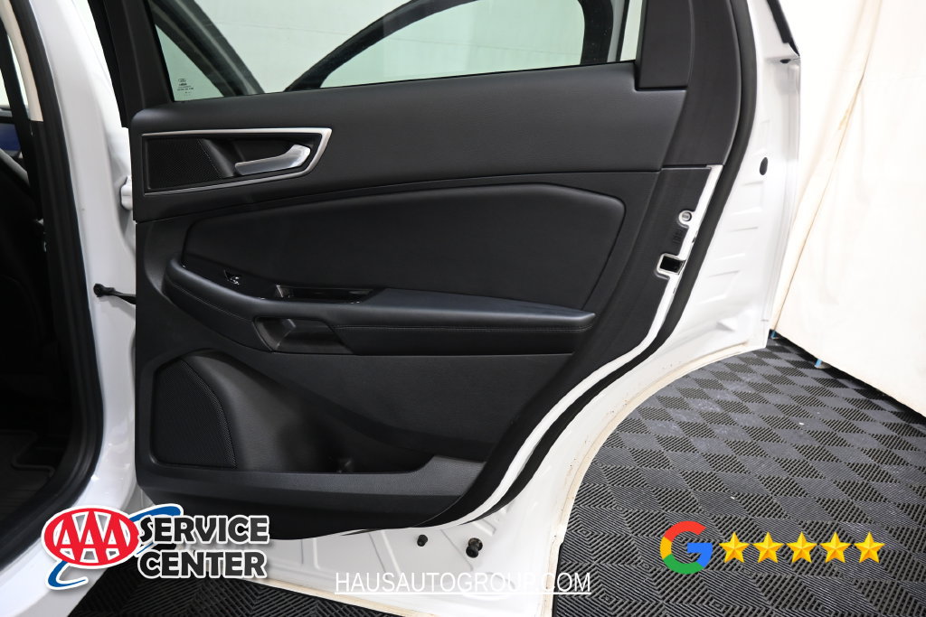 Used 2016 Ford Edge SEL w/ Equipment Group 201A AWD/4WD image 18