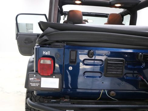 Used 2004 Jeep Wrangler Rubicon image 89